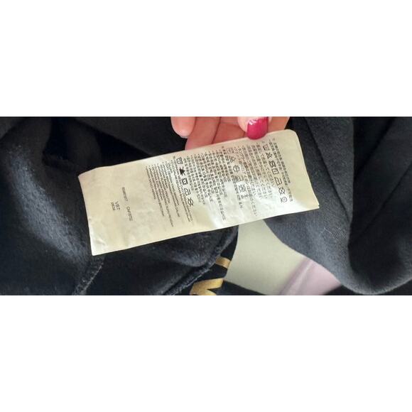 Nike Air Jordan Black Gold Logo Hoodie XS (4–5 Yrs) - Picture 10 of 15